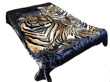 Load image into Gallery viewer, SOLARON 3 Tigers Blanket