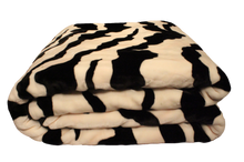 Load image into Gallery viewer, SOLARON Zebra Print Blanket