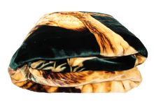 Load image into Gallery viewer, SOLARON Deer Blanket