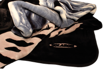 Load image into Gallery viewer, SOLARON Horse Blanket