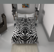 Load image into Gallery viewer, SOLARON Zebra Print Blanket