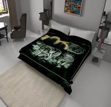 Load image into Gallery viewer, SOLARON 3 Wolves Wolf Blanket
