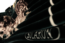 Load image into Gallery viewer, SOLARON 3 Wolves Wolf Blanket