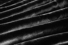 Load image into Gallery viewer, SOLARON Solid Colors Blanket