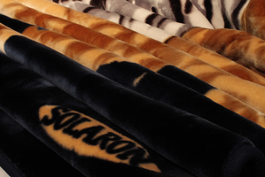SOLARON 1 Tiger Blanket