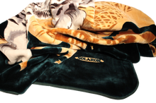 Load image into Gallery viewer, SOLARON 1 Tiger Blanket
