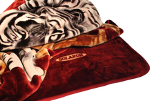 Load image into Gallery viewer, SOLARON 1 Tiger Blanket
