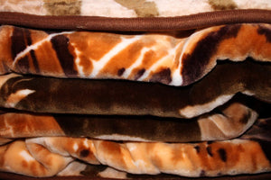 SOLARON 3 Lions Blanket
