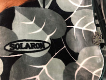 Load image into Gallery viewer, SOLARON 3 Lions Blanket
