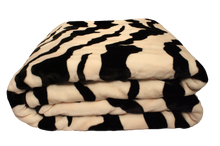 Load image into Gallery viewer, SOLARON Zebra Print Blanket
