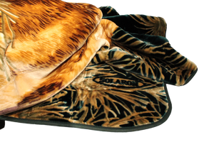 SOLARON Deer Blanket