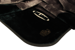 SOLARON Eagle Blanket